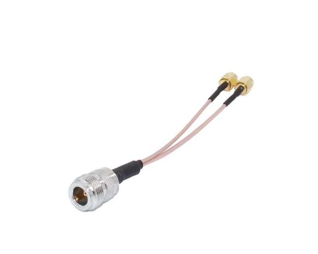 Cordon adaptateur 2 SMA male - N femelle Cordon adaptateur 2 SMA male - N femelle
